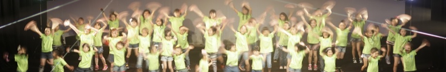 ともさんのフリーウェイ・ダンススタジオ Rotating Header Image